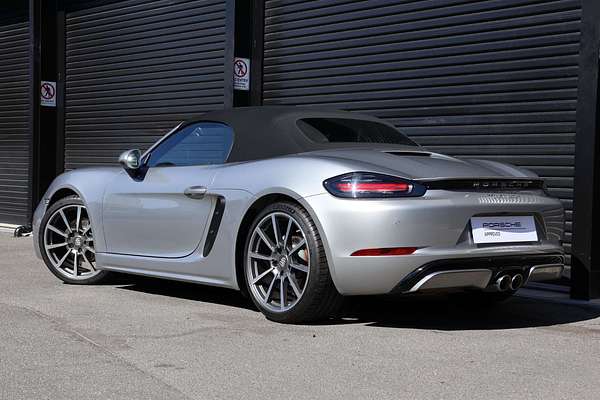 2023 Porsche 718 Boxster 982