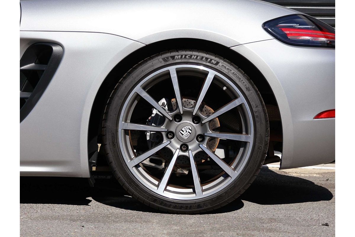 2023 Porsche 718 Boxster 982