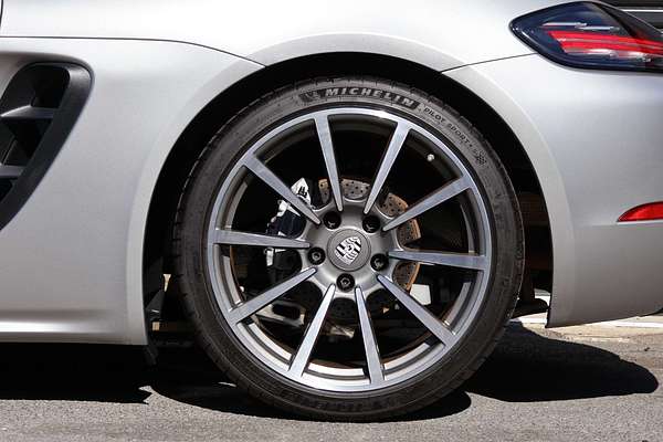 2023 Porsche 718 Boxster 982