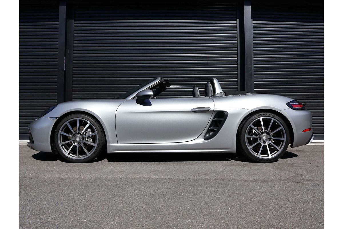 2023 Porsche 718 Boxster 982