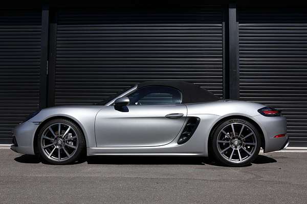 2023 Porsche 718 Boxster 982