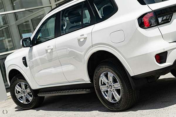 2024 Ford Everest Ambiente