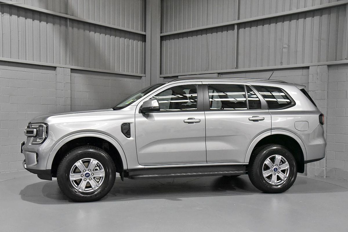 2024 Ford Everest Ambiente
