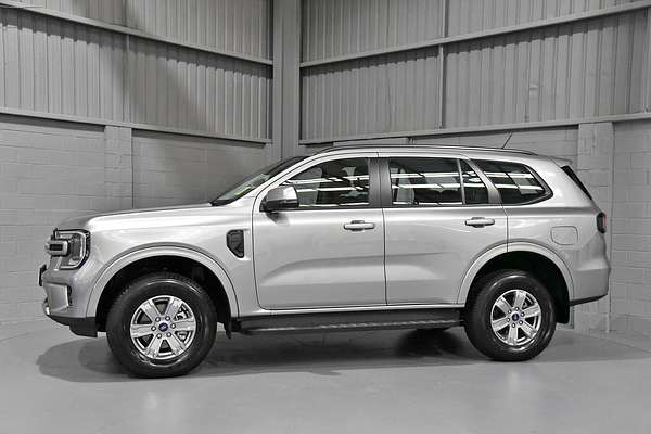 2024 Ford Everest Ambiente