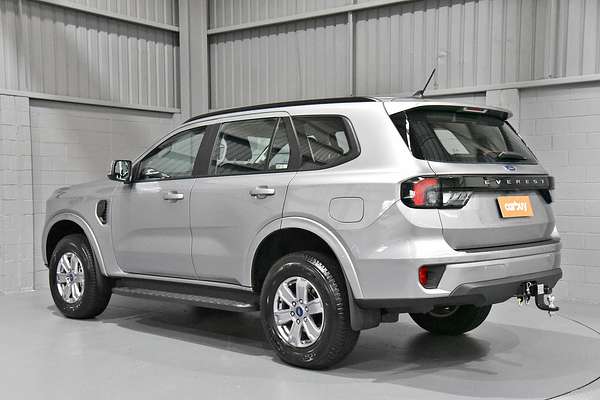 2024 Ford Everest Ambiente
