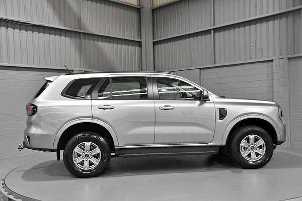 2024 Ford Everest Ambiente