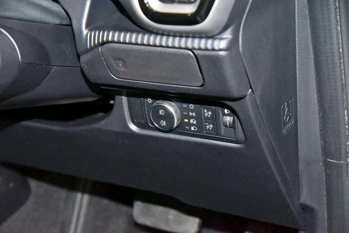 2024 Ford Everest Ambiente