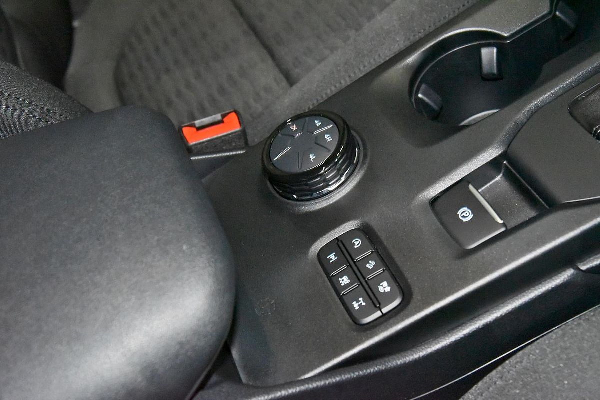 2024 Ford Everest Ambiente
