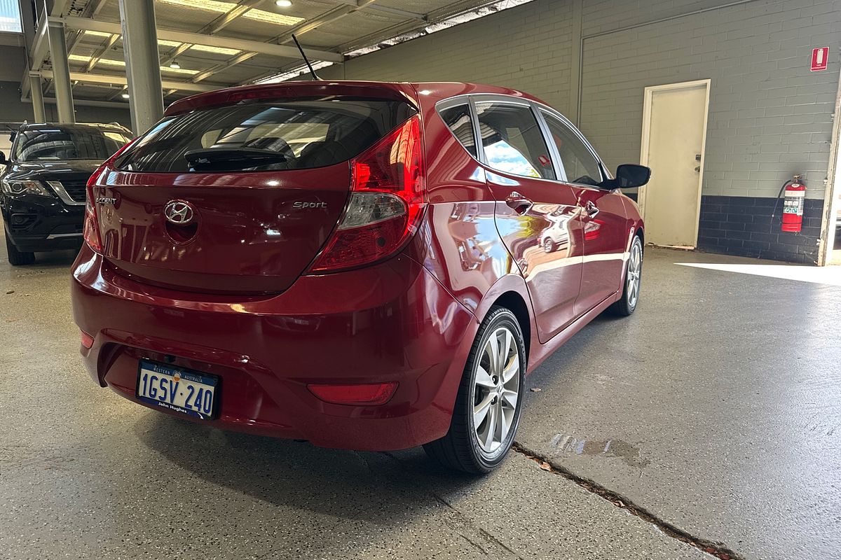 2019 Hyundai Accent Sport RB6