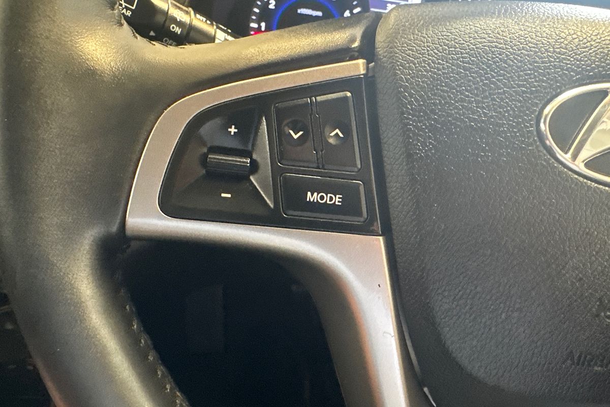 2019 Hyundai Accent Sport RB6
