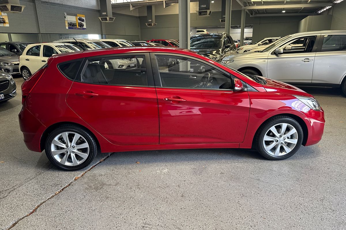 2019 Hyundai Accent Sport RB6