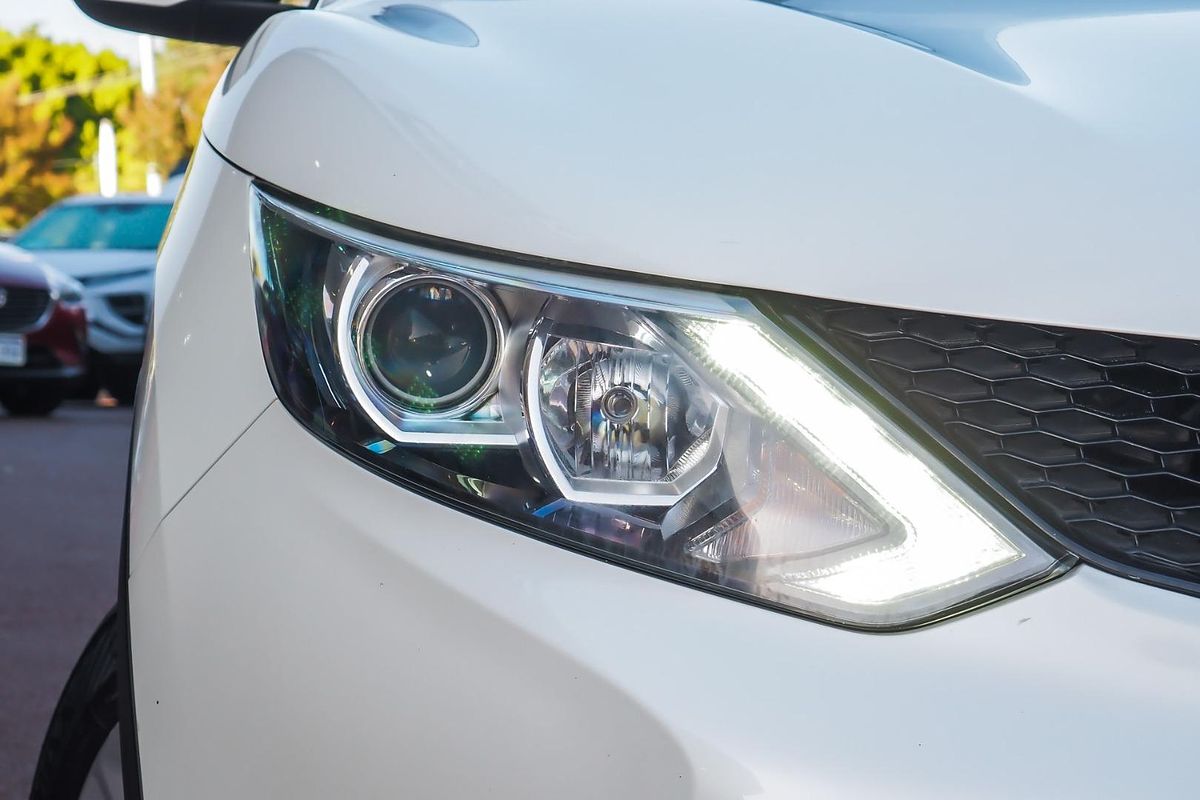 2015 Nissan QASHQAI ST J11