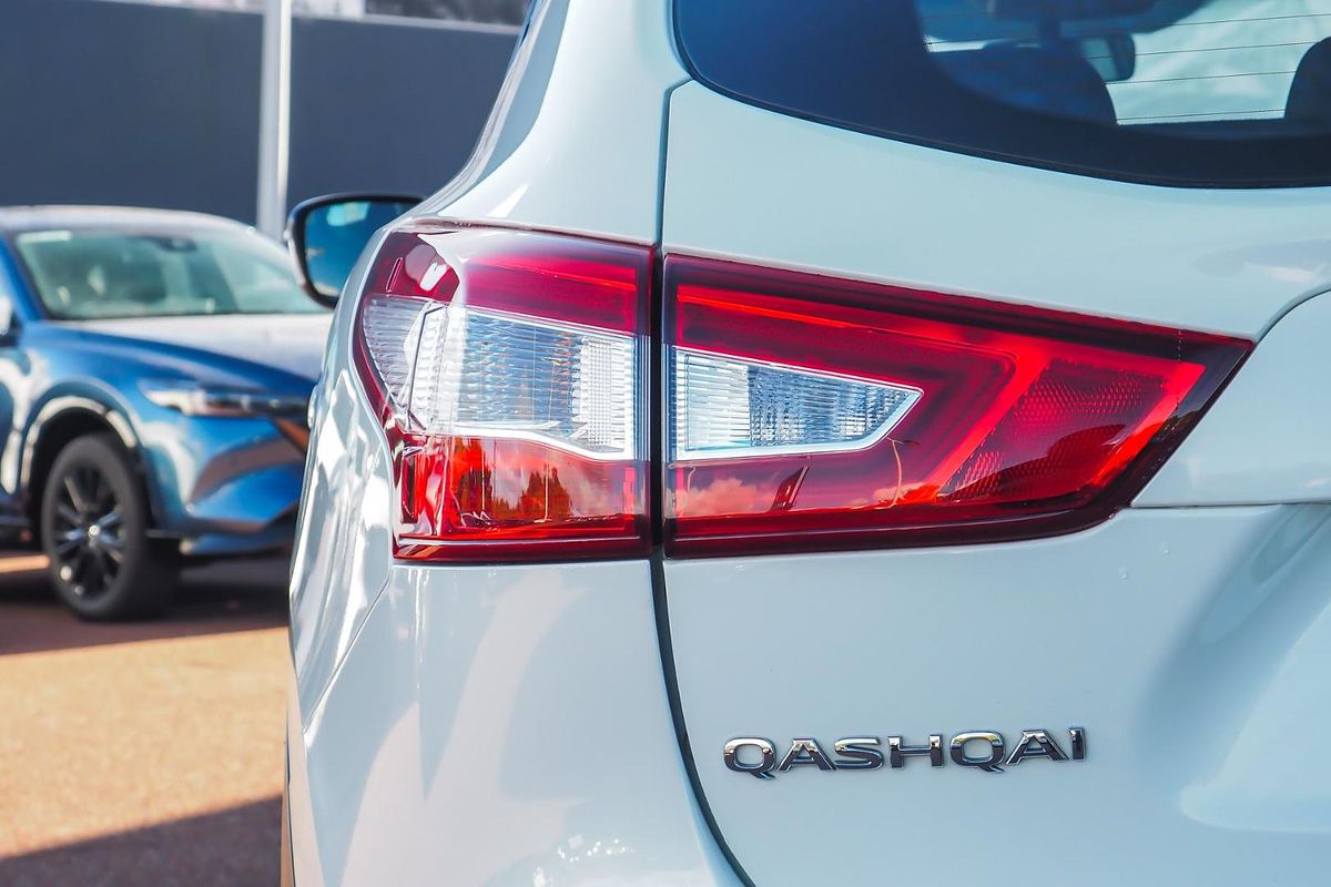 2015 Nissan QASHQAI ST J11