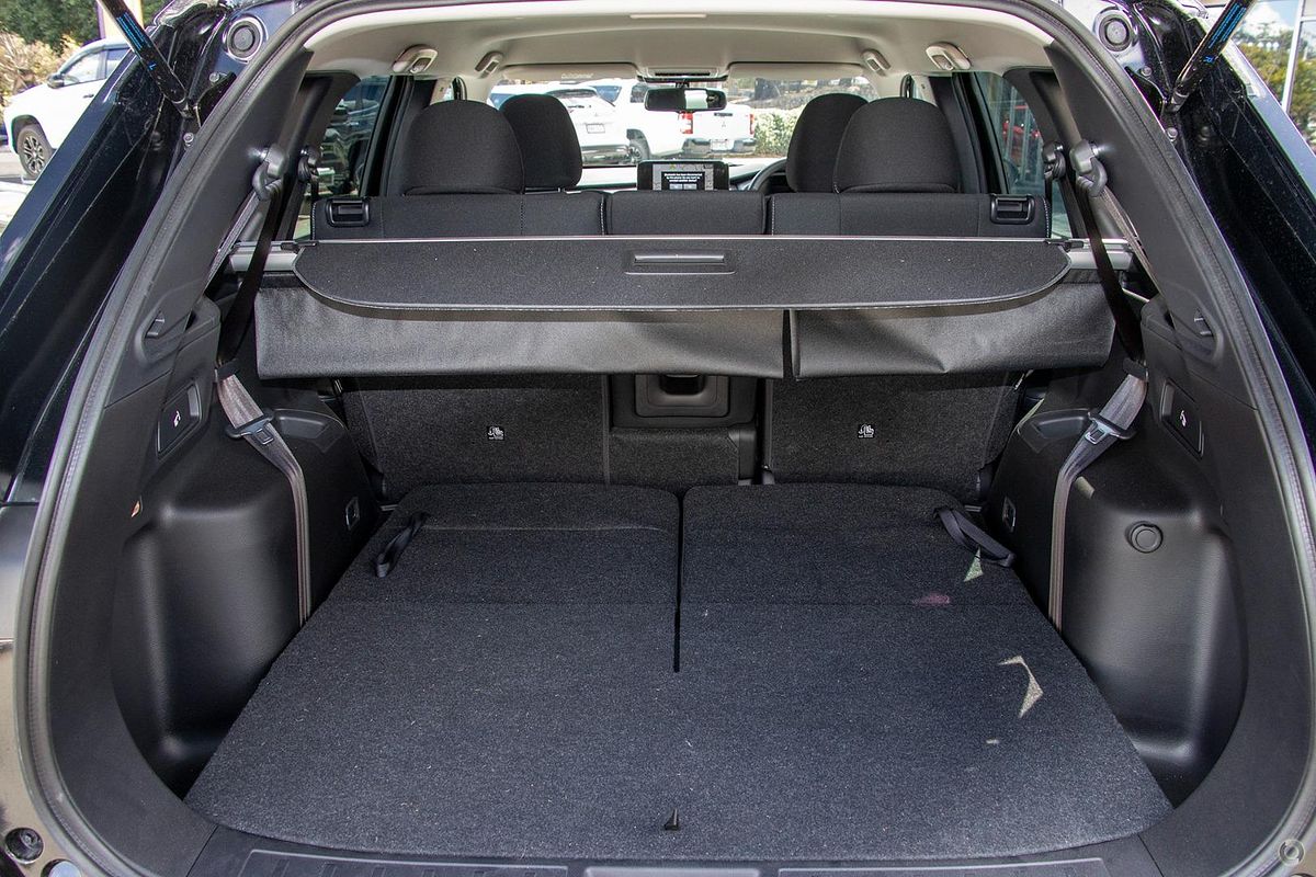 2025 Mitsubishi Outlander LS ZM