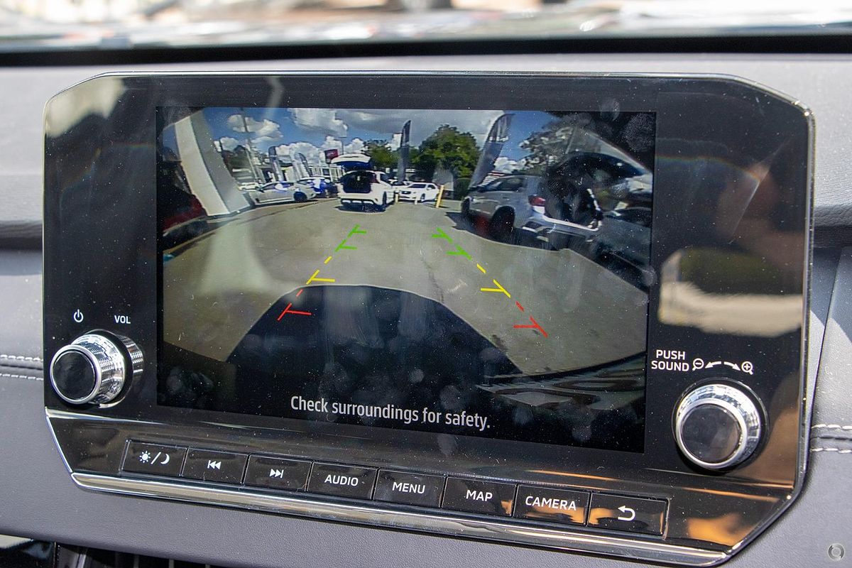 2025 Mitsubishi Outlander LS ZM