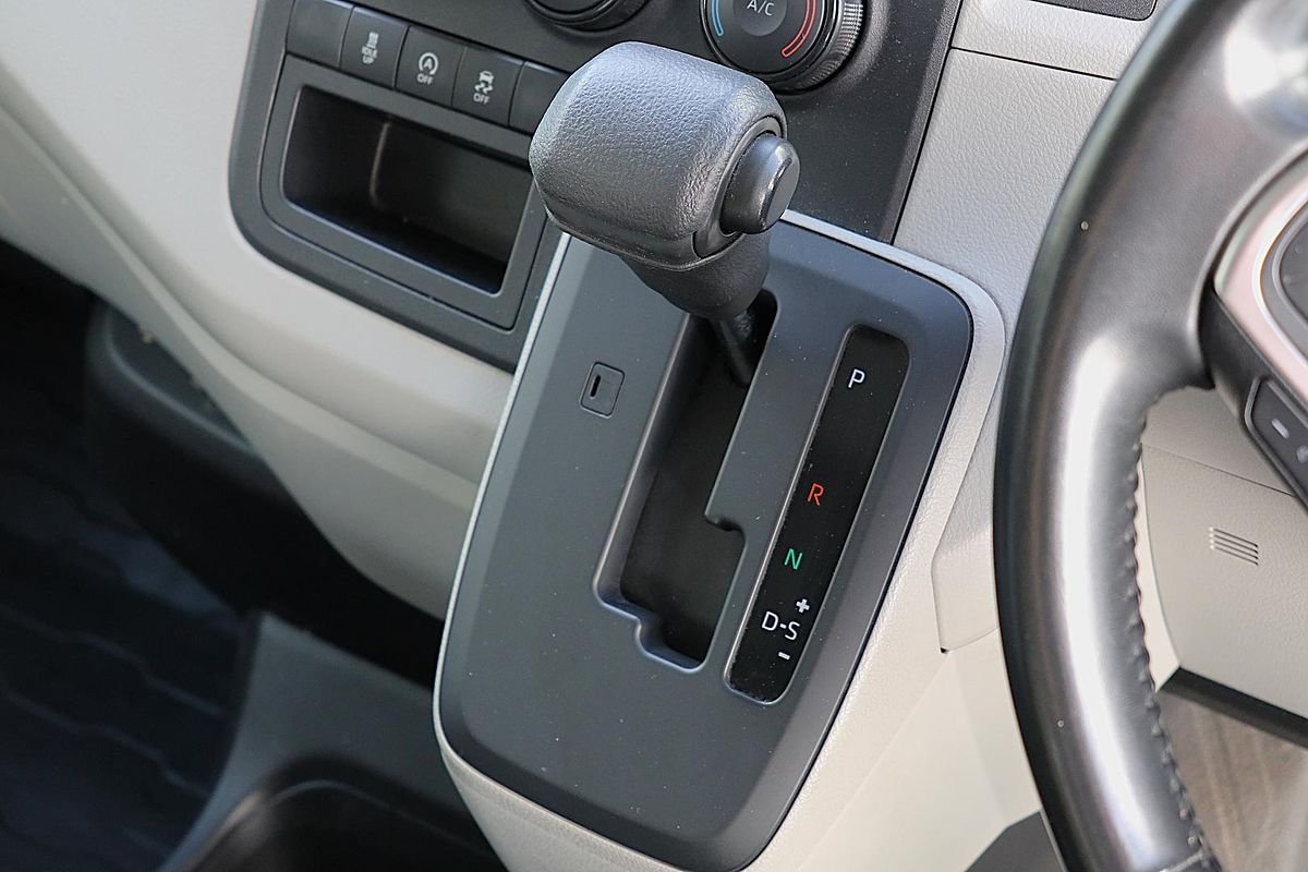 2022 Toyota Hiace GDH300R LWB