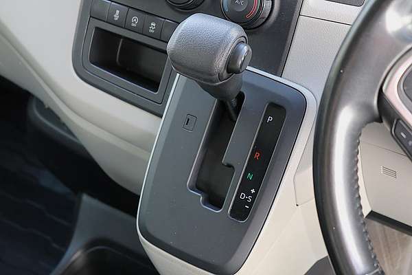 2022 Toyota Hiace GDH300R LWB