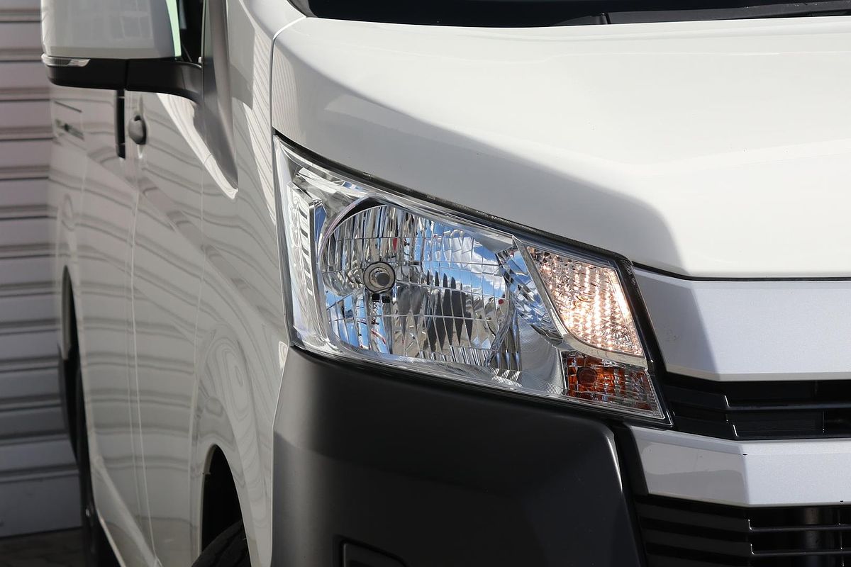 2022 Toyota Hiace GDH300R LWB