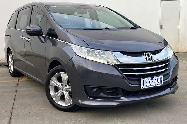 2015 Honda Odyssey VTi 5th Gen