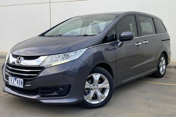 2015 Honda Odyssey VTi 5th Gen