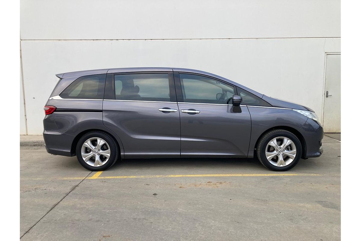 2015 Honda Odyssey VTi 5th Gen
