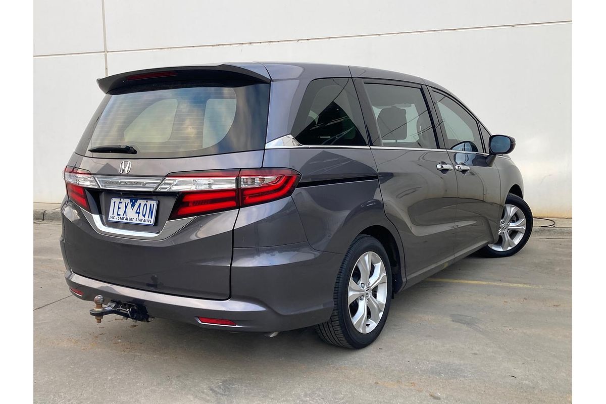 2015 Honda Odyssey VTi 5th Gen