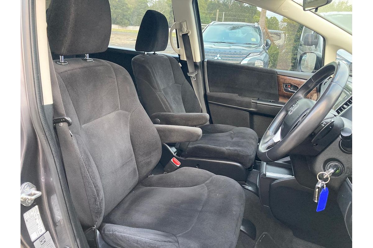 2015 Honda Odyssey VTi 5th Gen