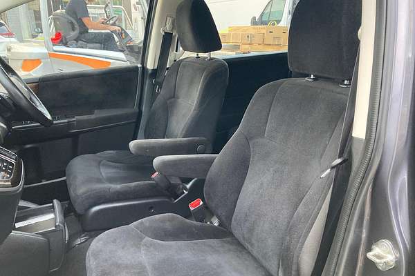 2015 Honda Odyssey VTi 5th Gen
