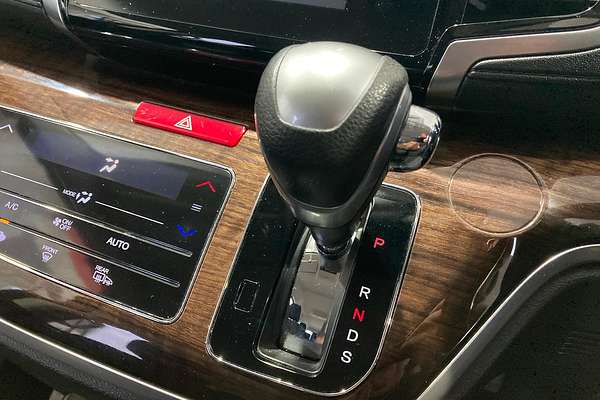 2015 Honda Odyssey VTi 5th Gen