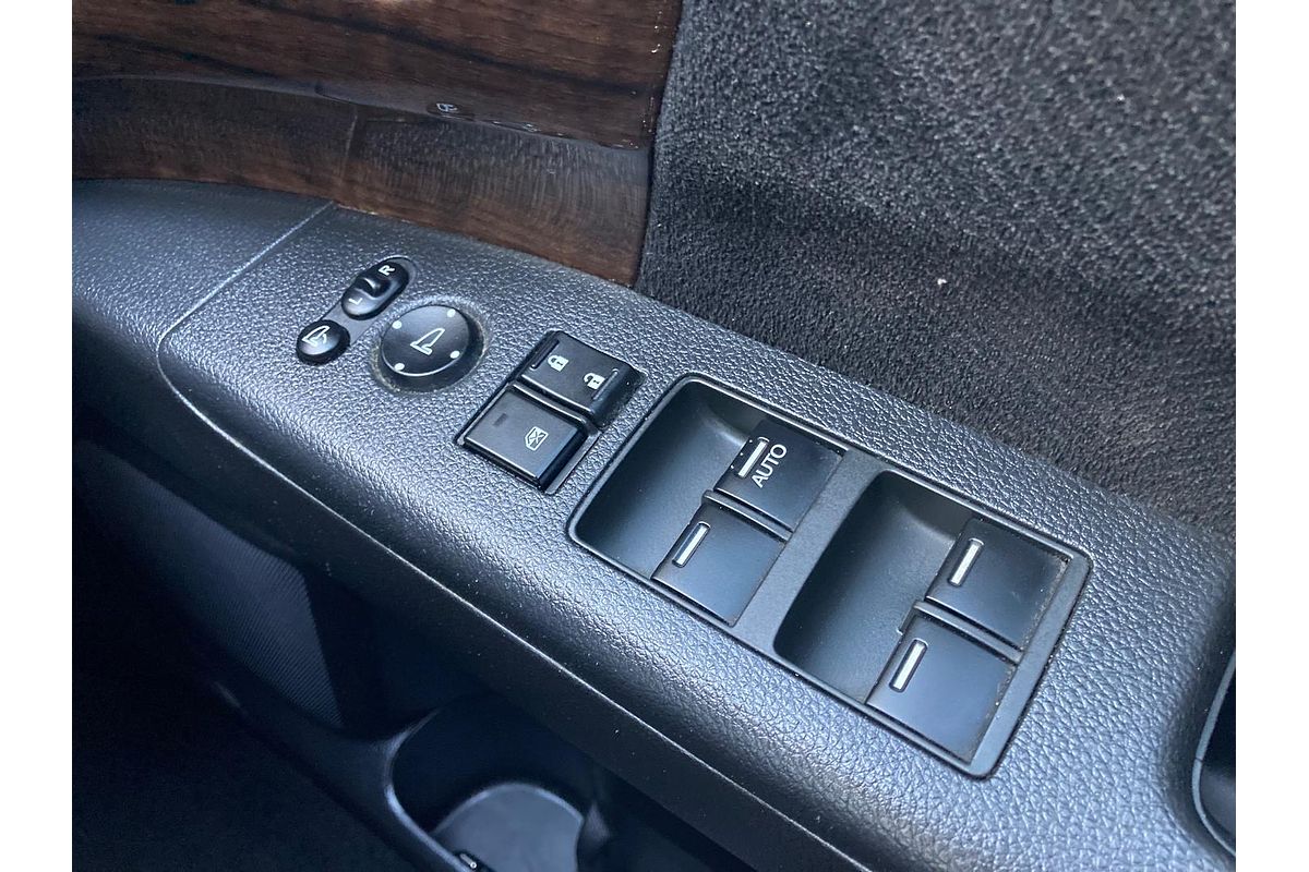 2015 Honda Odyssey VTi 5th Gen