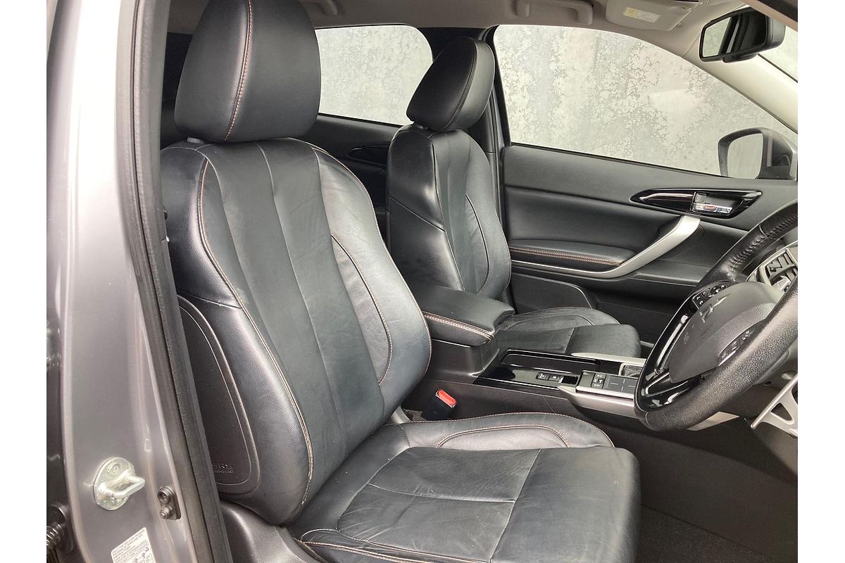 2018 Mitsubishi Eclipse Cross Exceed YA