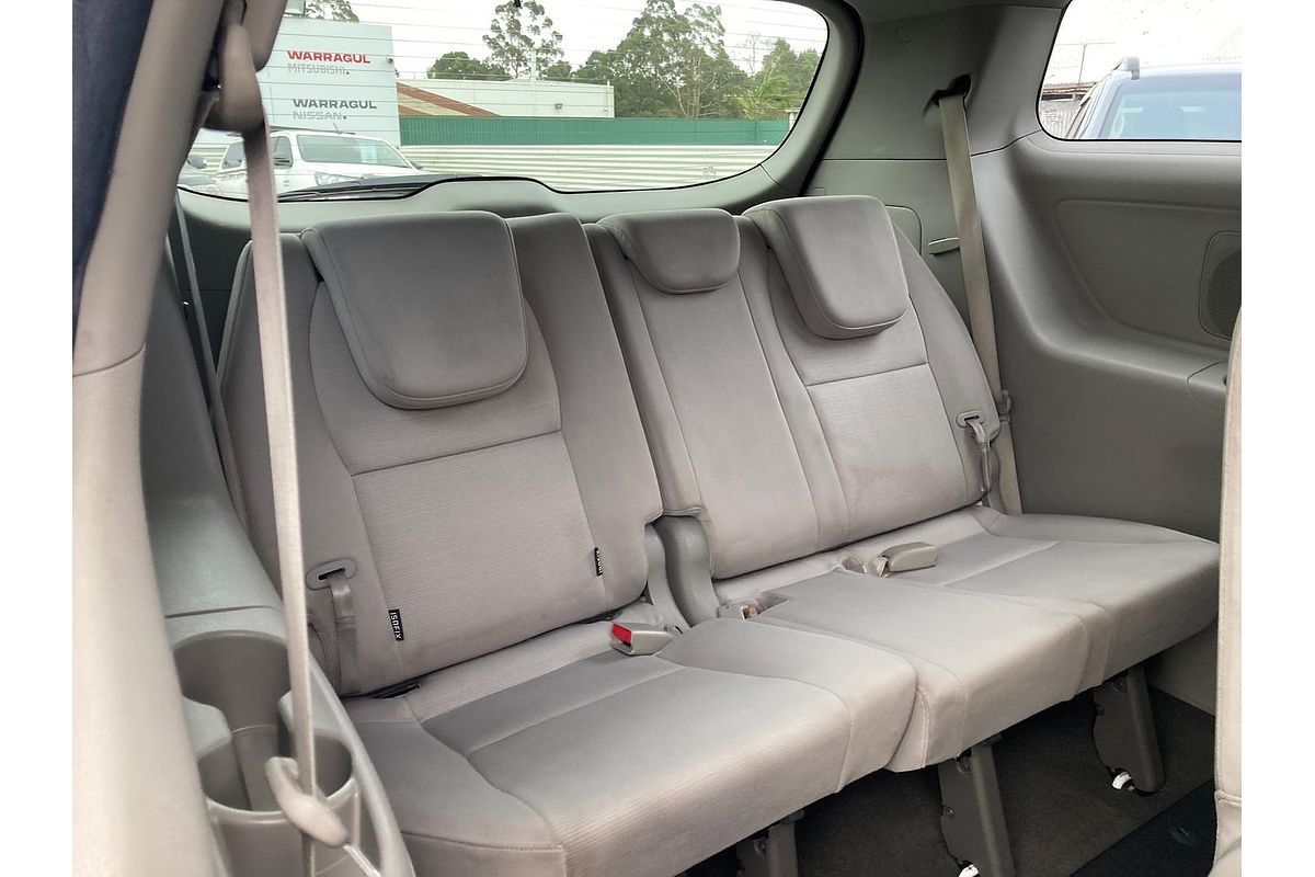 2015 Kia Carnival S YP