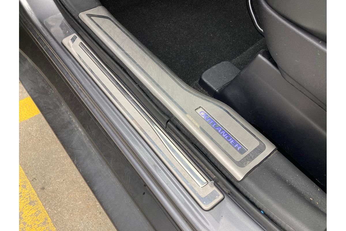 2019 Mitsubishi Outlander LS ZL