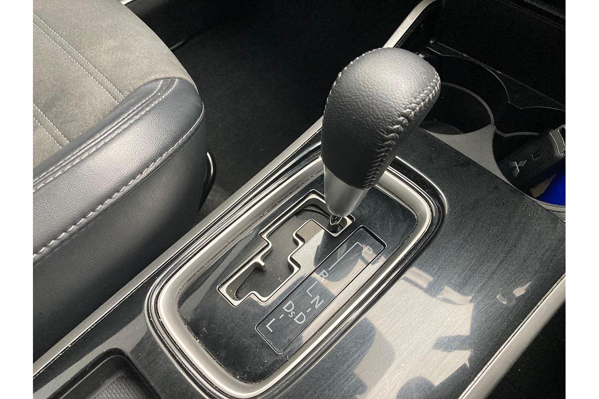 2019 Mitsubishi Outlander LS ZL