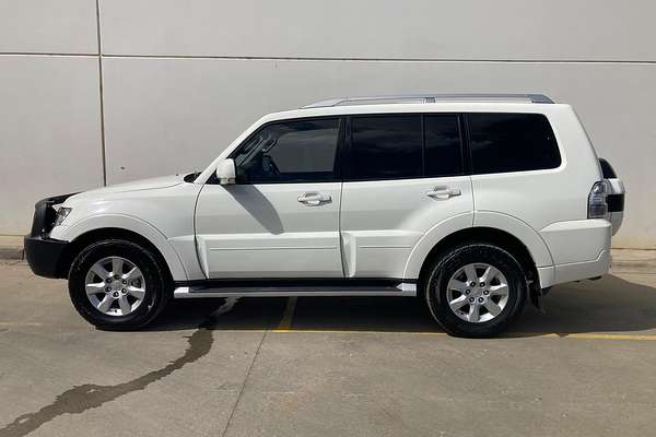 2020 Mitsubishi Pajero GLX NX