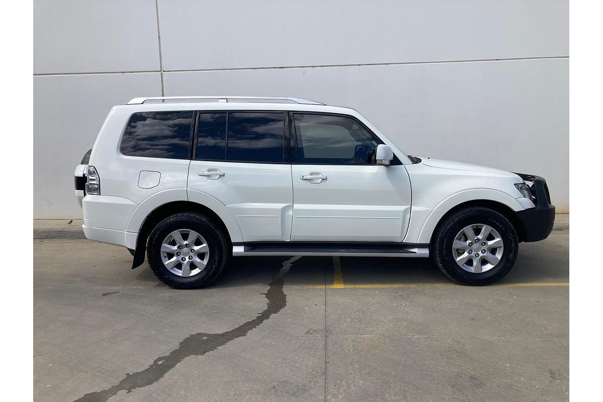2020 Mitsubishi Pajero GLX NX