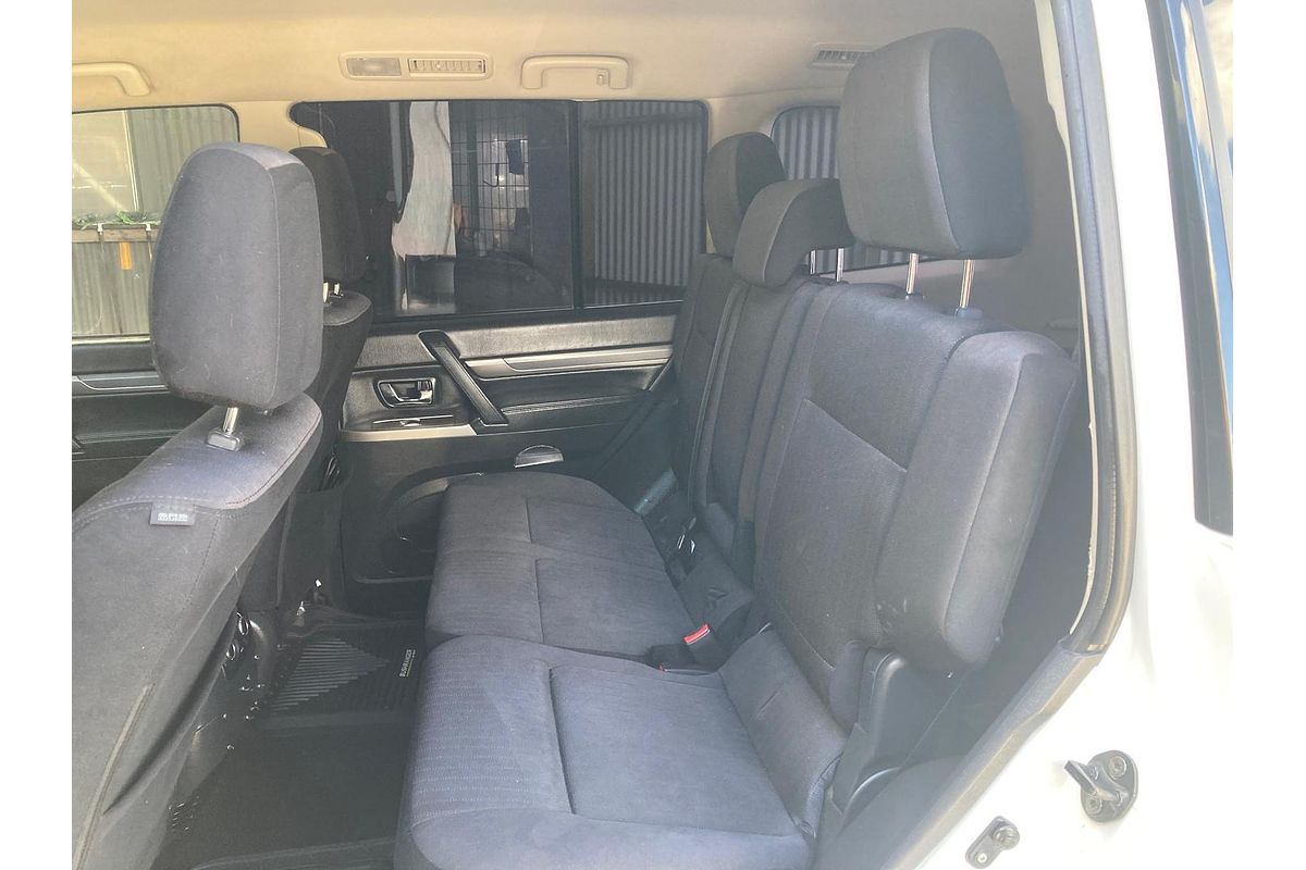 2020 Mitsubishi Pajero GLX NX