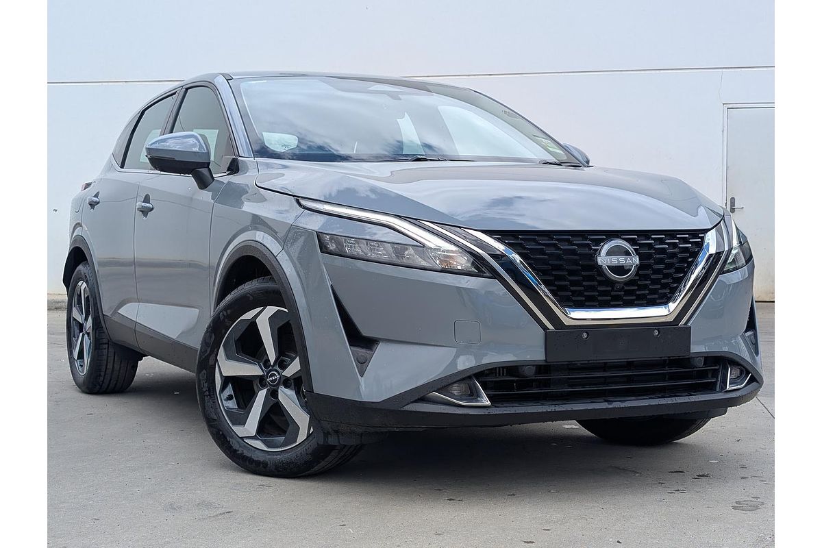 2024 Nissan QASHQAI ST+ J12