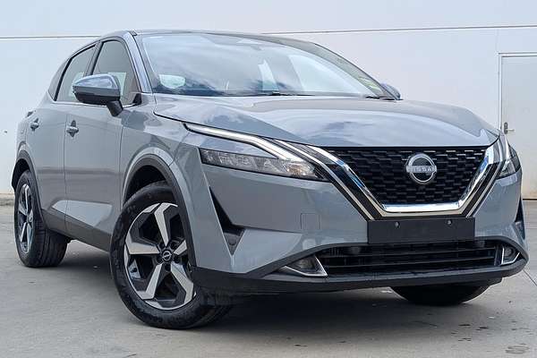2024 Nissan QASHQAI ST+ J12