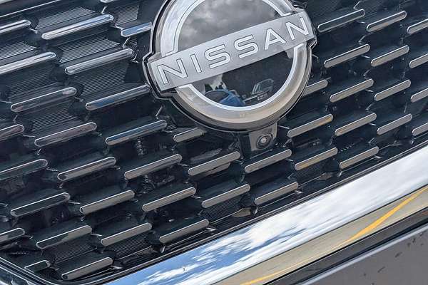 2024 Nissan QASHQAI ST+ J12