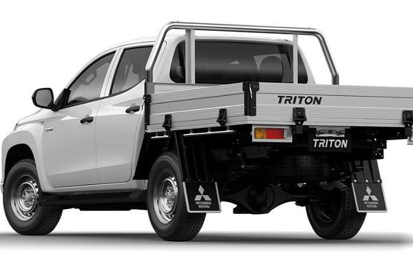 2024 Mitsubishi Triton GLX MR 4X4