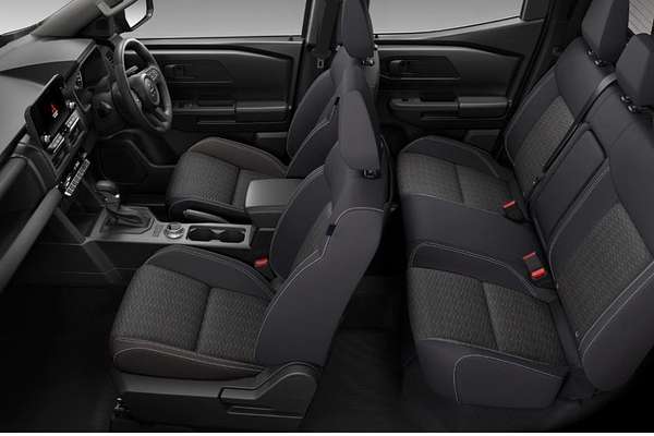 2024 Mitsubishi Triton GLX-R MV 4X4