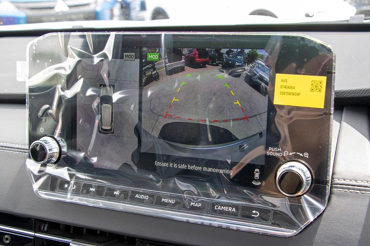 2025 Mitsubishi Outlander PHEV Exceed ZM