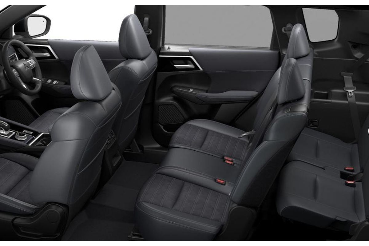 2024 Mitsubishi Outlander Black Edition ZM