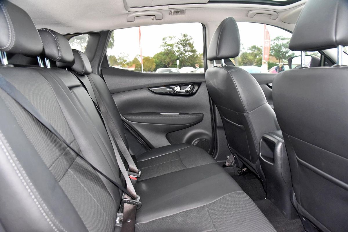2016 Nissan QASHQAI Ti J11