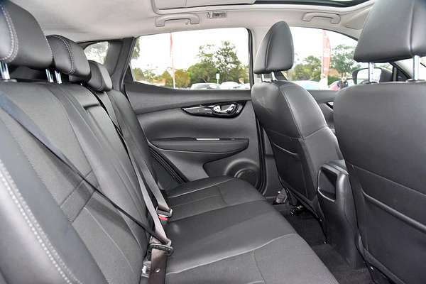 2016 Nissan QASHQAI Ti J11