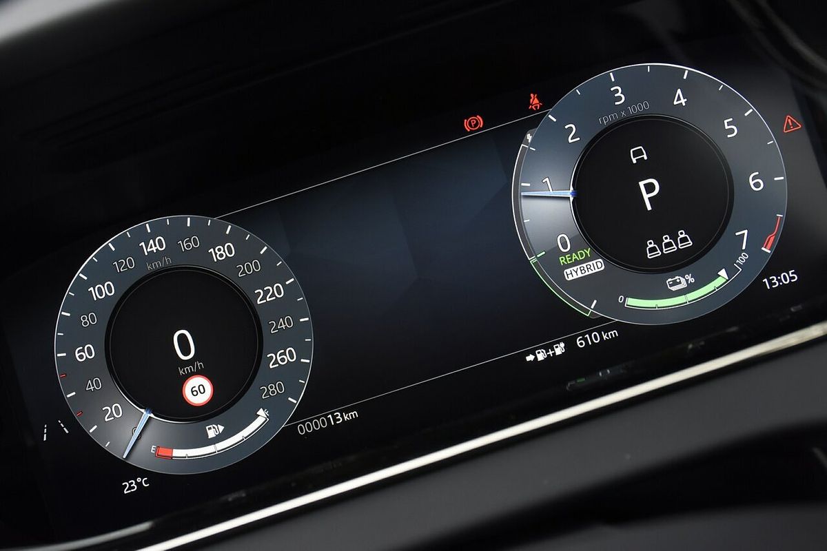 2025 Land Rover Range Rover Evoque P300e Autobiography L551