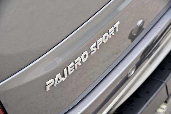 2017 Mitsubishi Pajero Sport Exceed QE