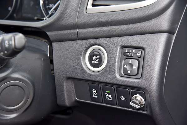 2017 Mitsubishi Pajero Sport Exceed QE