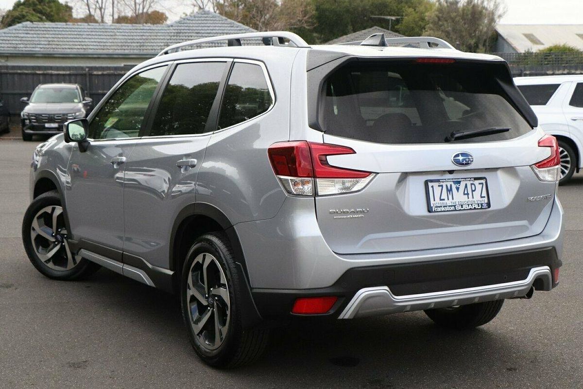 2024 Subaru Forester 2.5i-S S5
